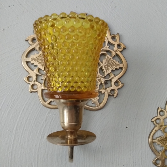 Brass Ornate Leaves honeycomb wall Candleholders - Picture 9 of 15